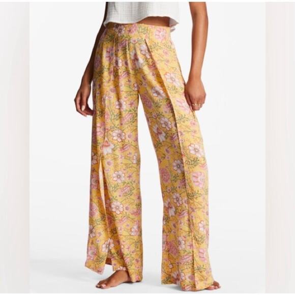 Billabong Pants - Billabong Split Spirit Floral Wide Leg Pants Golden Peach Womens Small